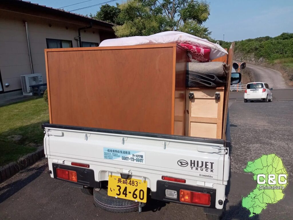 雲仙市国見町より不用品回収のご依頼。介護施設からの退去に伴う荷物など不用品回収処分