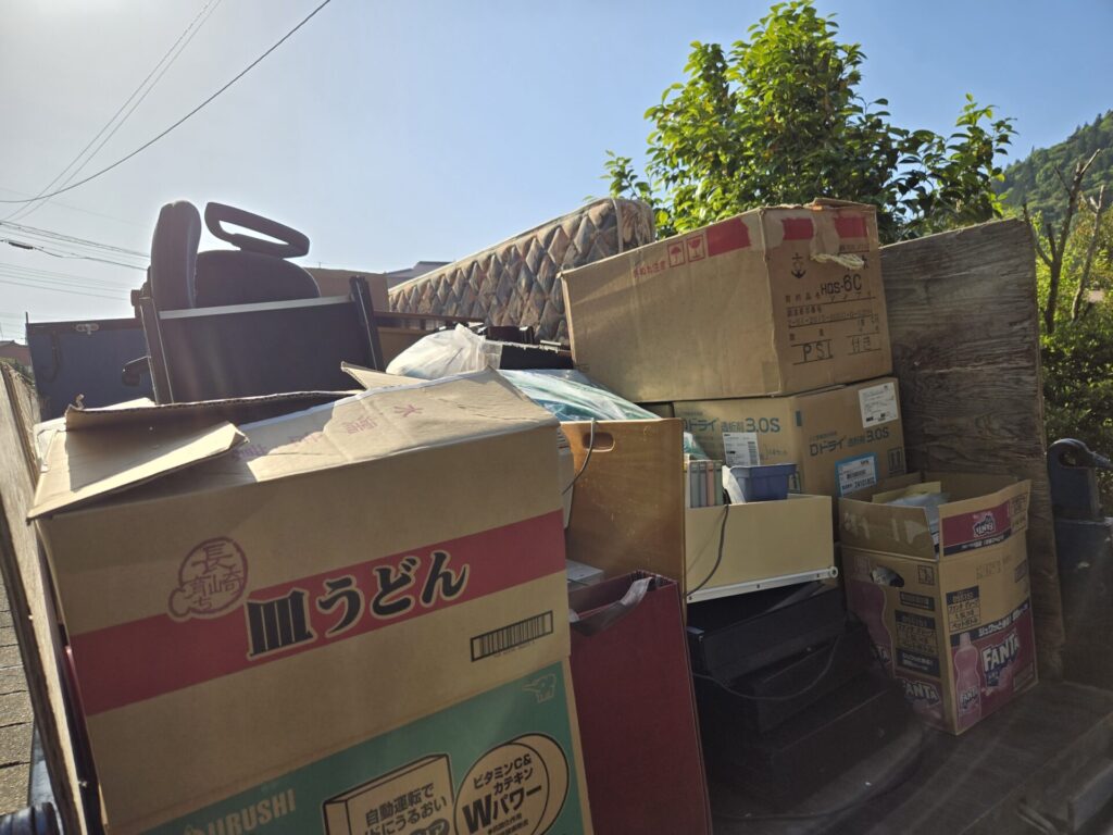 雲仙市小浜町での不用品の回収事例 | クリーン＆クリア島原